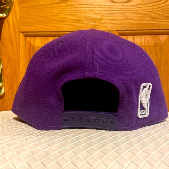 Lakers Snapback Cap - Picture 6 of 6